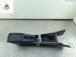 консоль салона (центральная часть) Peugeot 2008 1 поколение 2015, 1.2 л., бензин, МКПП, чёрный, внедорожник 5 дв.