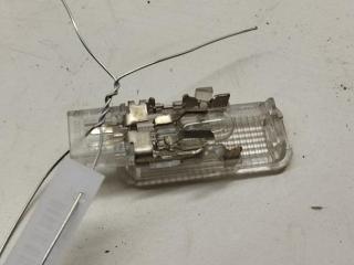 фонарь салона (плафон) Audi A6 4B/C5 2000, 2.5 л., дизель, АКПП, серый, седан, 4B0947415