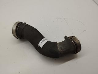 патрубок интеркулера Audi A6 4F/C6 2005, 2.7 л., дизель, МКПП, серый, седан, 4F0145709H