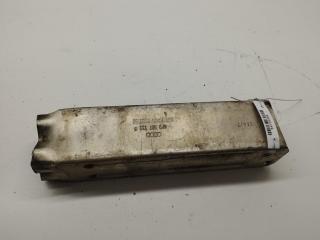 кронштейн переднего бампера Audi A6 4F/C6 2005, 2.7 л., дизель, МКПП, серый, седан, 4F0807133