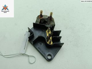 клемма аккумулятора плюс Mercedes-Benz E-Класс W210/S210 1998, 2.4 л., бензин, АКПП, синий, седан, 2105460141