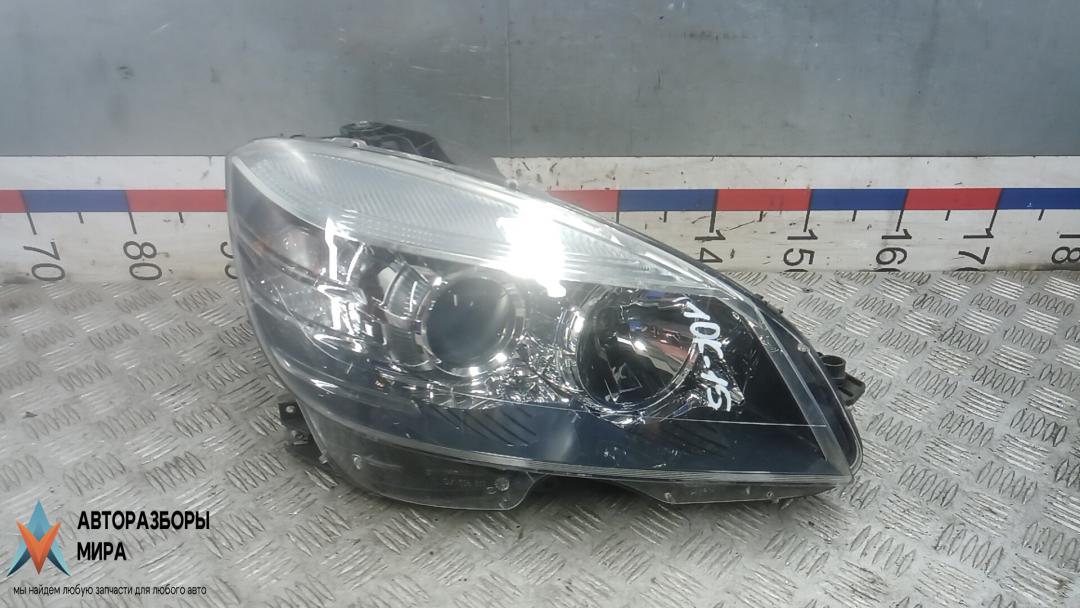 фара правая Mercedes-Benz CLC-Класс CL203 2009, 2.2 л., дизель, АКПП, хетчбэк 5 дв. - фото №1