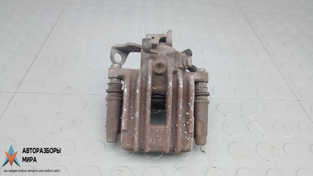 суппорт задний правый Skoda Roomster 1 поколение 2007, 1.6 л., бензин, МКПП, пикап, 1J0615424H - фото №1