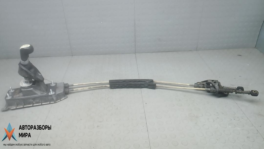 кулиса Skoda Roomster 1 поколение 2007, 1.6 л., бензин, МКПП, пикап, 6Q0711050B, 5J0711113E - фото №1