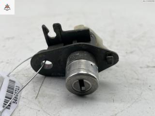 Личинка замка багажника Honda Civic 6 поколение 1996, 1.4 л., бензин, МКПП, синий, хетчбэк 5 дв.