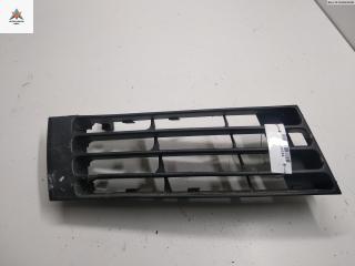 заглушка (решетка) в бампер Audi A4 B5 [рестайлинг] 2000, 1.9 л., дизель, МКПП, синий, универсал, 8D0807346AA