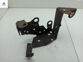 кронштейн (крепление) Renault Espace 4 поколение [рестайлинг] 2006, 2.0 л., бензин, МКПП, синий, минивэн, 8200008629