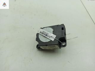 моторчик заслонки печки Peugeot 2008 1 поколение 2015, 1.2 л., бензин, МКПП, чёрный, внедорожник 5 дв., 20091517