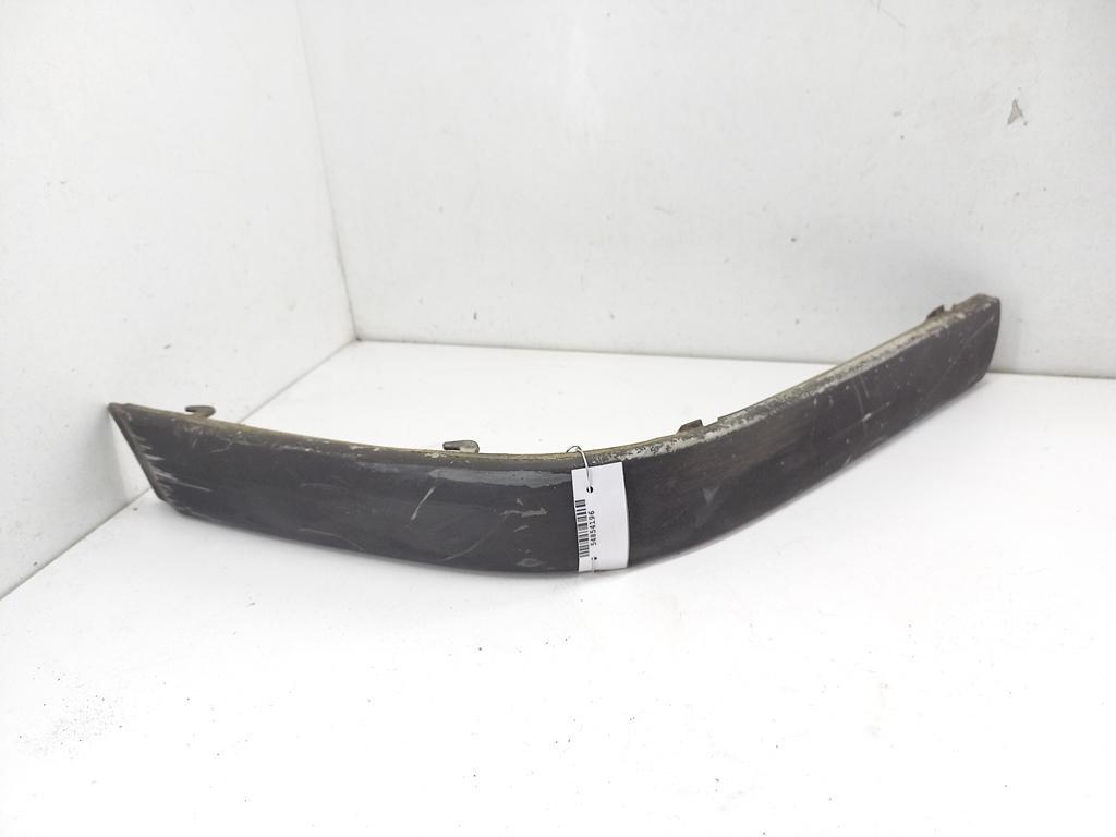 молдинг переднего бампера BMW 3 E36 1995, 1.6 л., бензин, МКПП, зелёный, хетчбэк 3 дв., 8146078