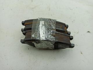 Колодки тормозные передние Peugeot 2008 1 поколение 2015, 1.2 л., бензин, МКПП, чёрный, внедорожник 5 дв.