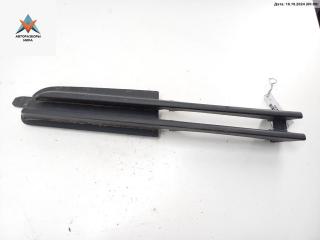 заглушка (решетка) в бампер BMW 3 серия E46 2000, 2.0 л., бензин, МКПП, чёрный, универсал, 8209925