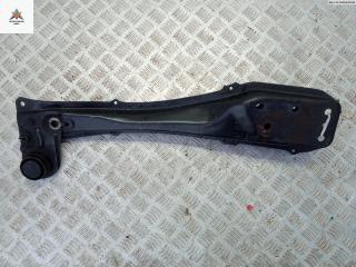 подрамник передний Toyota Avensis 2 поколение (T250) 2003, 2.0 л., дизель, МКПП, зелёный, универсал