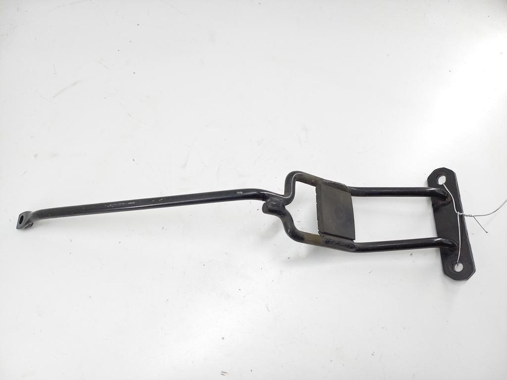 кронштейн (крепление) BMW 3 E90/E91/E92/E93 2008, 2.0 л., дизель, МКПП, чёрный, универсал, 51647116693