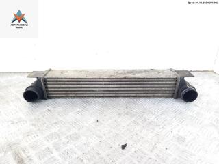 радиатор интеркулера BMW 5 серия E39 [рестайлинг] 2000, 3.0 л., дизель, АКПП, чёрный, универсал, 2247359