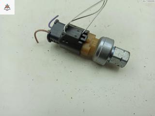 датчик кондиционера Peugeot 2008 1 поколение 2015, 1.2 л., бензин, МКПП, чёрный, внедорожник 5 дв., 9673006380