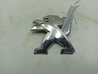 эмблема Peugeot 2008 1 поколение 2015, 1.2 л., бензин, МКПП, чёрный, внедорожник 5 дв.