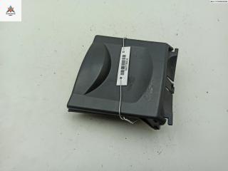 пепельница Citroen C4 1 поколение 2004, 1.4 л., бензин, МКПП, серый, хетчбэк 5 дв., 9653798677