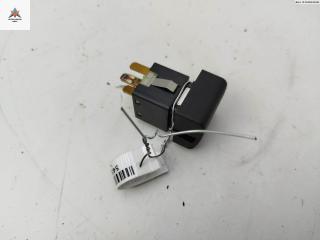 кнопка (выключатель) Opel Vectra B [рестайлинг] 2001, 2.2 л., бензин, МКПП, синий, хетчбэк 5 дв., 09134507