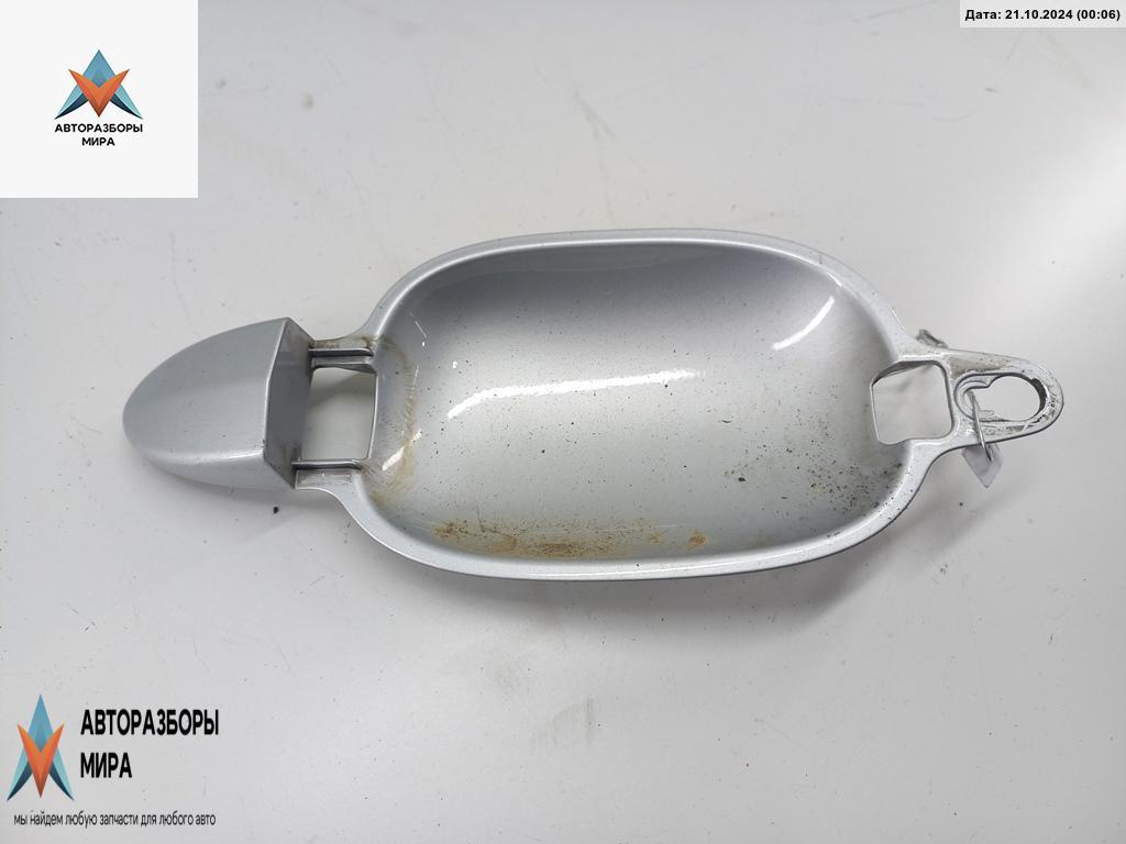 Накладка на ручку двери BMW 5 серия E60/E61 2003, 3.0 л., бензин, АКПП, серый, седан - фото №1