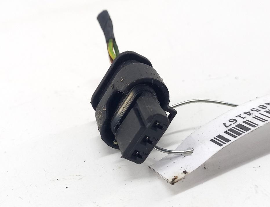 разъем (фишка) проводки BMW 3 E90/E91/E92/E93 2008, 2.0 л., дизель, МКПП, чёрный, универсал, 6934315