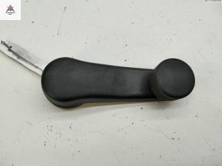 ручка стеклоподъемника Volkswagen Golf 3 поколение 1995, 1.8 л., бензин, МКПП, красный, хетчбэк 5 дв., 1H0837581C