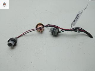 Патрон лампы фонаря Mazda 5 CR [рестайлинг] 2007, 1.8 л., бензин, МКПП, серый, минивэн