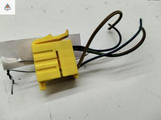 разъем (фишка) проводки Volkswagen Passat B4 1996, 1.6 л., бензин, МКПП, зелёный, универсал, 357955971