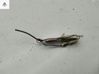 разъем (фишка) проводки Volkswagen Passat B4 1996, 1.6 л., бензин, МКПП, зелёный, универсал, 191972701E