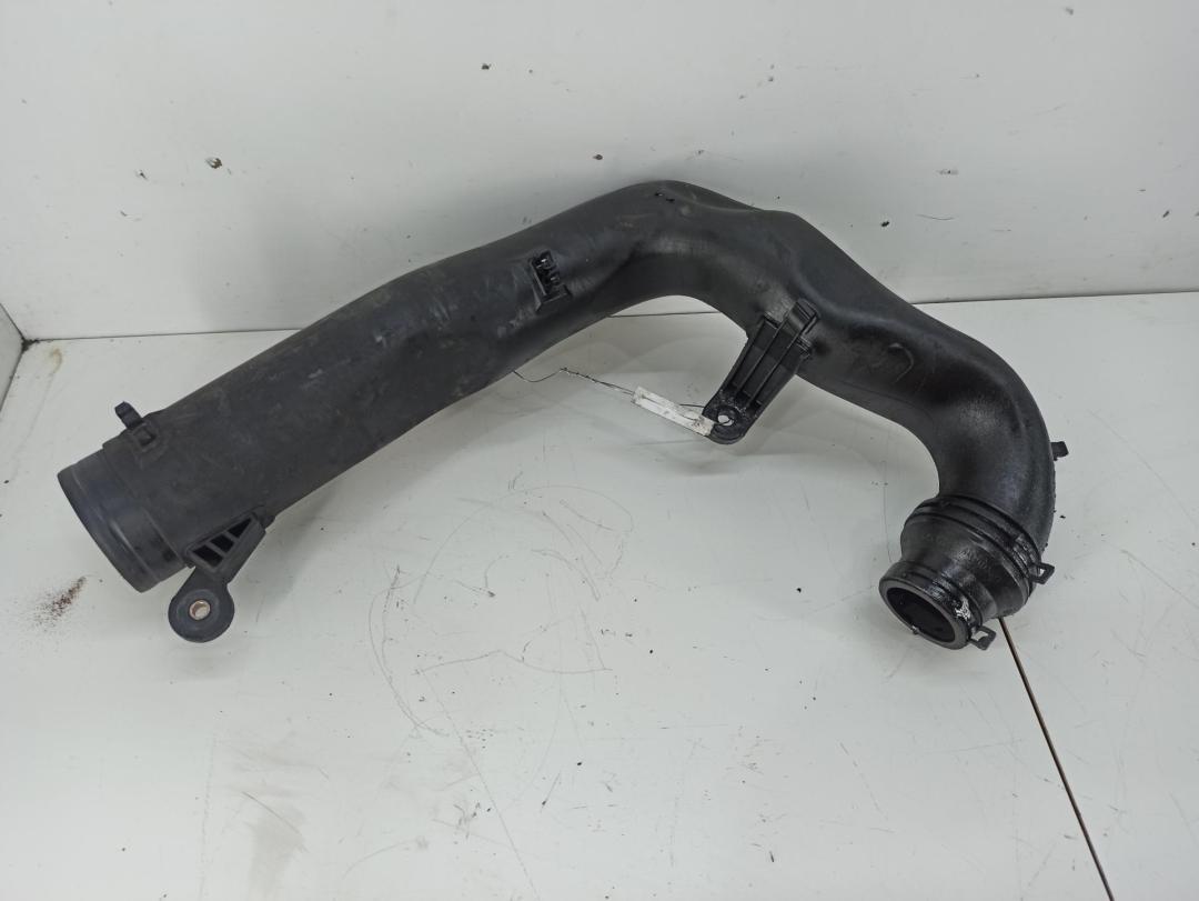 патрубок турбины Audi A3 8P 2004, 2.0 л., дизель, 1K0129654K
