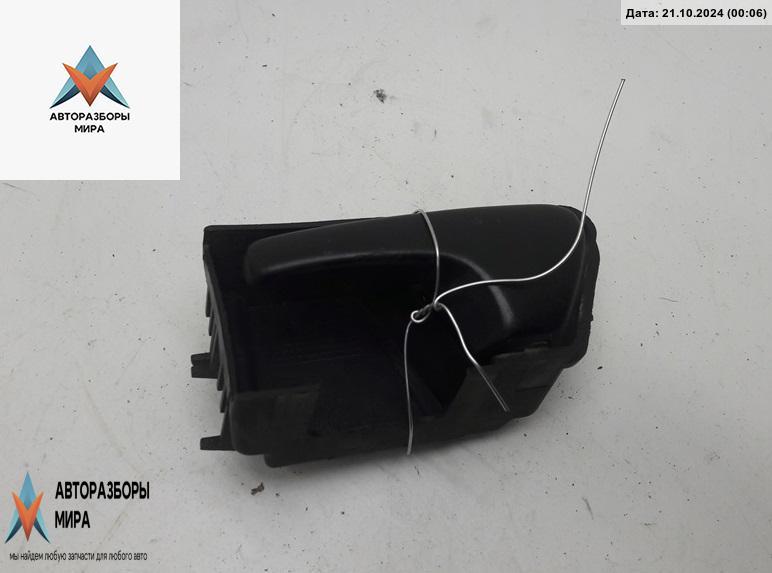 ручка внутренняя передняя левая Volkswagen Golf 3 поколение 1997, 1.6 л., бензин, МКПП, белый, хетчбэк 3 дв., 1H0837141 - фото №1