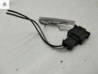 разъем (фишка) проводки Volkswagen Passat B4 1996, 1.6 л., бензин, МКПП, зелёный, универсал, 357972712