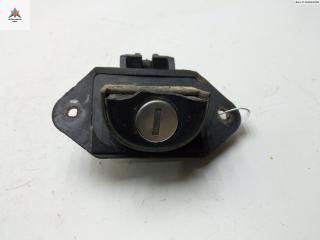 кнопка открытия багажника Daewoo Lanos T100 1998, 1.6 л., бензин, МКПП, чёрный, хетчбэк 3 дв.