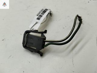 разъем (фишка) проводки Volkswagen Passat B4 1996, 1.6 л., бензин, МКПП, зелёный, универсал, 191972702