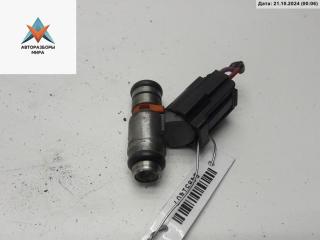 форсунка Volkswagen Golf 4 поколение 2002, 1.4 л., бензин, МКПП, чёрный, хетчбэк 5 дв., 036031G