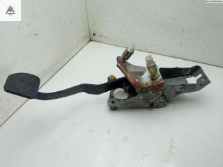 педаль сцепления Honda FR-V 1 поколение 2005, 2.2 л., дизель, МКПП, чёрный, минивэн