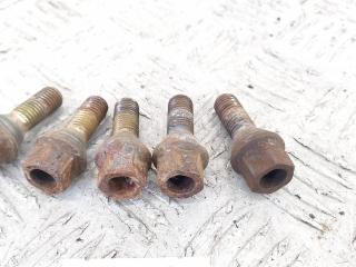 болт колесный BMW 5 серия E39 [рестайлинг] 2000, 3.0 л., дизель, АКПП, чёрный, универсал, 6781150