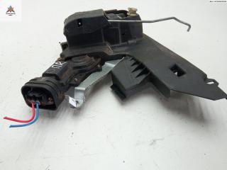 замок двери передней правой Toyota Corolla 8 поколение (E110) 1997, 1.3 л., бензин, МКПП, красный, хетчбэк 3 дв.