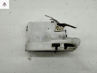 замок двери передней правой Volkswagen Golf-3 2001, 2.0 л., бензин, МКПП, чёрный, кабриолет, 1H1837016L