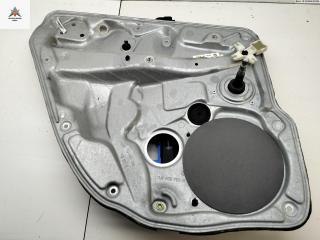 стеклоподъемник задний левый Volkswagen Golf 4 поколение 2000, 1.6 л., бензин, МКПП, серый, универсал, 1J4839729D