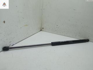 амортизатор крышки багажника (3-5 двери) Chrysler PT Cruiser 1 поколение 2004, 2.2 л., дизель, МКПП, красный, хетчбэк 5 дв., 9968700700N