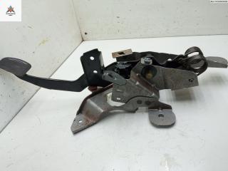 педаль сцепления Mazda 5 CR [рестайлинг] 2007, 1.8 л., бензин, МКПП, серый, минивэн, CC29-41-300H