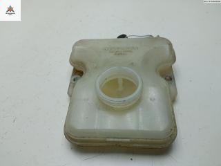 бачок тормозной жидкости Mazda 5 CR [рестайлинг] 2007, 1.8 л., бензин, МКПП, серый, минивэн, C23643550