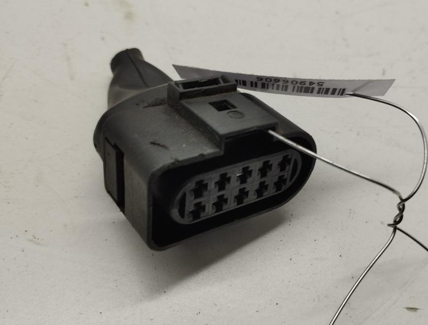 разъем (фишка) проводки Audi A8 D3 2003, 4.0 л., дизель, АКПП, чёрный, седан, 1J0973735