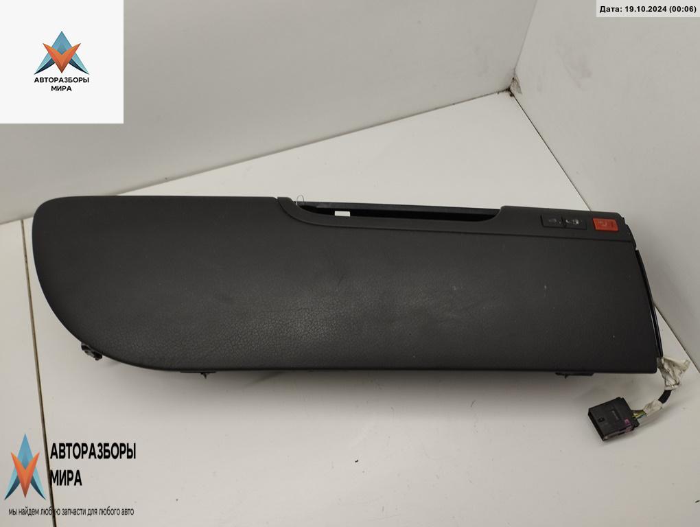 накладка декоративная Audi A8 D3/4E 2003, 4.0 л., дизель, АКПП, чёрный, седан, 4E1868977A - фото №1