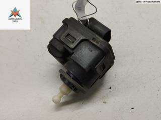 корректор фар Audi A3 8L 1999, 1.6 л., бензин, МКПП, чёрный, хетчбэк 3 дв., 8L0941295