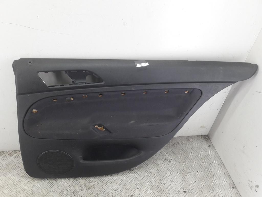 обшивка двери задняя правая Skoda Superb mk1 (B5) 2006, 1.8 л., бензин, МКПП, серый, седан, 3U5867721