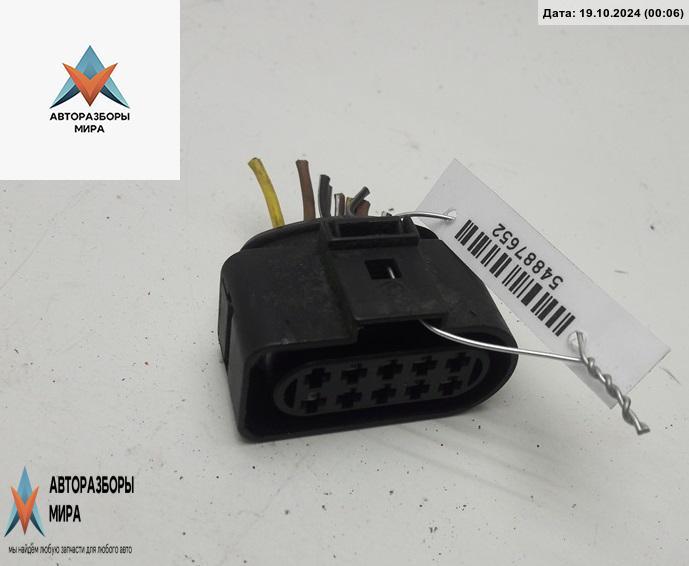 разъем (фишка) проводки Volkswagen Golf 4 поколение 1998, 1.4 л., бензин, МКПП, чёрный, хетчбэк 3 дв., 1J0973735 - фото №1