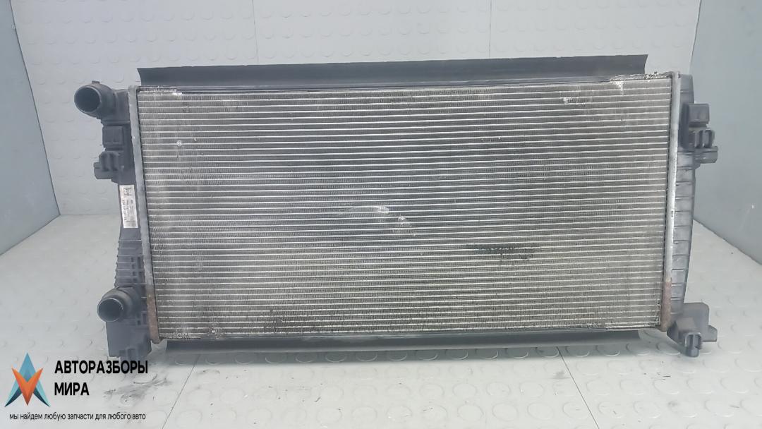 радиатор охлаждения Skoda Octavia 3 поколение (A7) 2014, 1.6 л., дизель, АКПП, хетчбэк 5 дв., 5Q0121251EB - фото №1