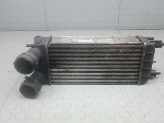 радиатор интеркулера Peugeot 508 1 поколение 2011, 1.6 л., дизель, МКПП, универсал