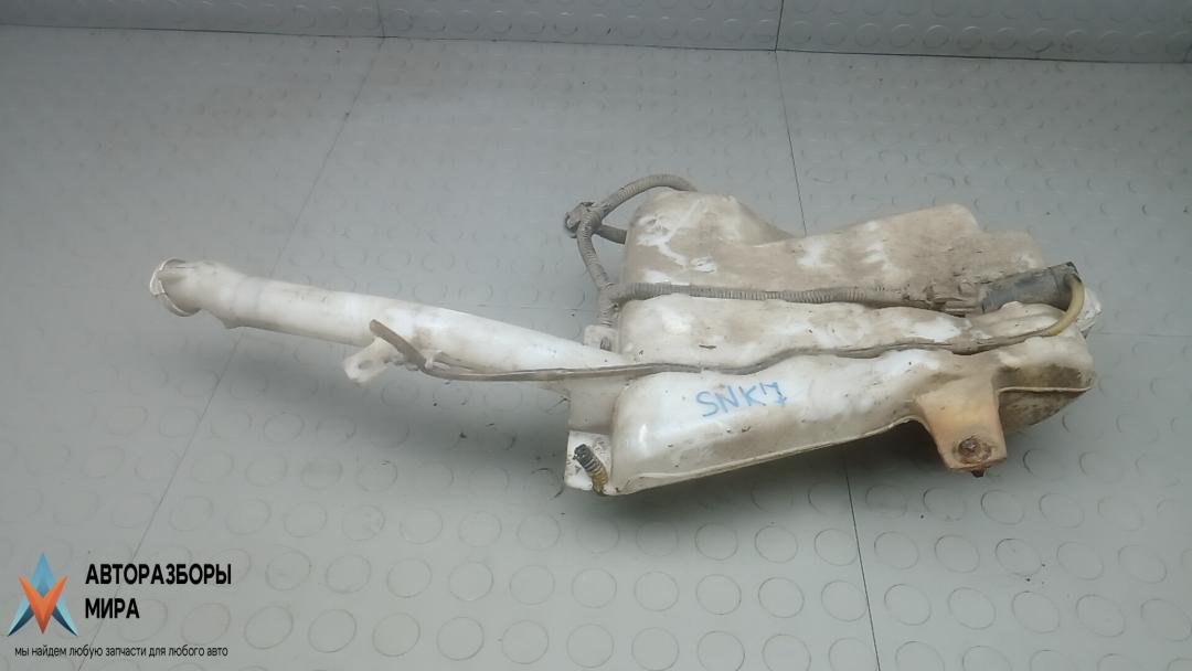 бачок омывателя Mitsubishi L200 4 поколение 2007, 2.5 л., дизель, МКПП, пикап, MN182568, MN146209 - фото №1